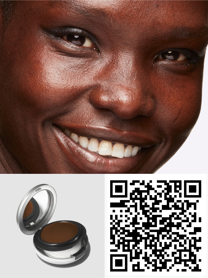 QR code and model's face for STUDIO FIX TECH CREAM-TO-POWDER FOUNDATION.