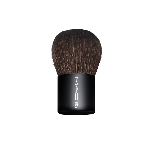 Mac kabuki brush outlet 180